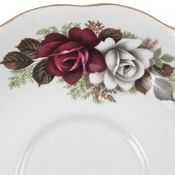 Royal Albert Bone China England Rose Design Tea Cup Saucer Set Gold Trim - Picture 10 of 11